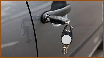 Interstate Locksmith Shop Des Moines, IA 515-310-0778 - 18-car-unlock