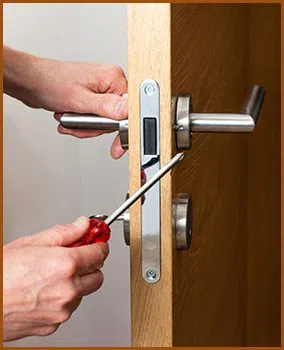 Interstate Locksmith Shop Des Moines, IA 515-310-0778 - 7-lock-installation